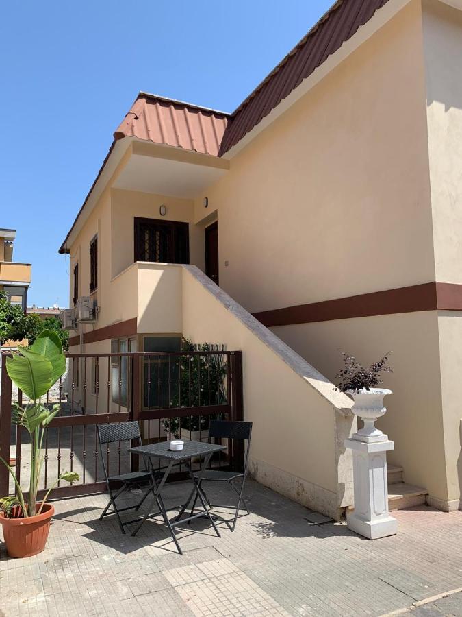 לינה וארוחת בוקר פיומיצ'ינו Domus Speranza מראה חיצוני תמונה
